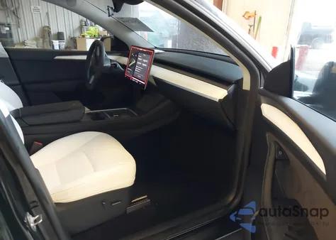 2024 Tesla Model Y Performance Dual Motor All-Wheel Drive из США, поврежденный, VIN 7SAYGDEF5RF170634